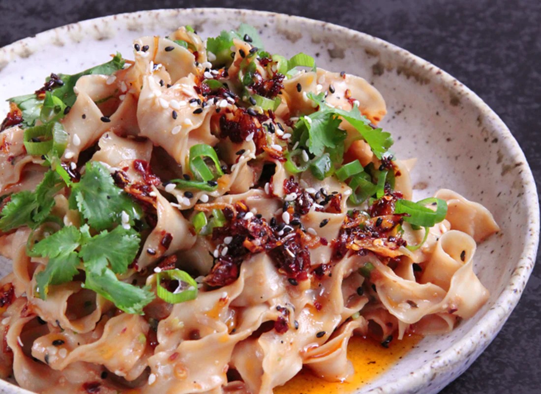 Six-Eyed Scorpion 'Extra Spicy' Crispy Chilli Oil - Image 6